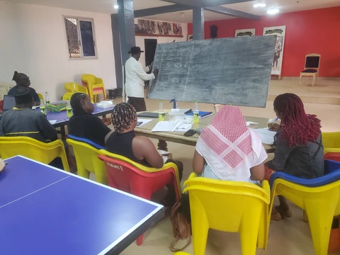 MATERS LEVEL LINGUISTICS INTERNSHIP 